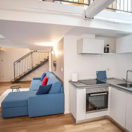 Grand Duchi D'aosta Trieszt