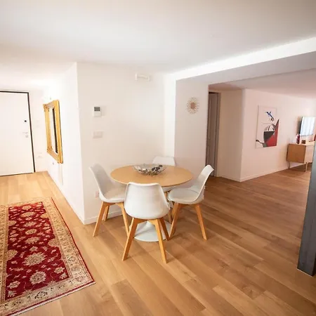 Grand Duchi D'aosta Apartamento *
