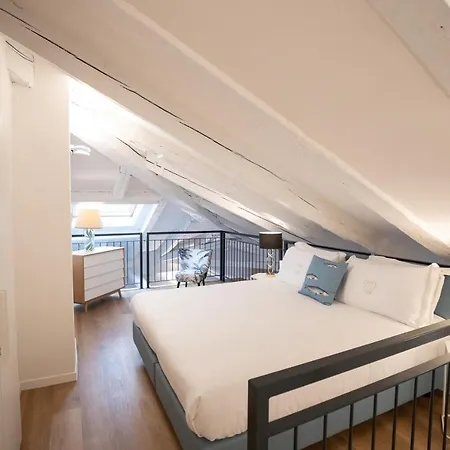 Grand Duchi D'aosta アパート トリエステ